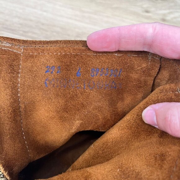 Minnetonka Womens Hi Top Back Zip Western Bootie Shoes Size 6 Brown Suede Fringe - Picture 8 of 11